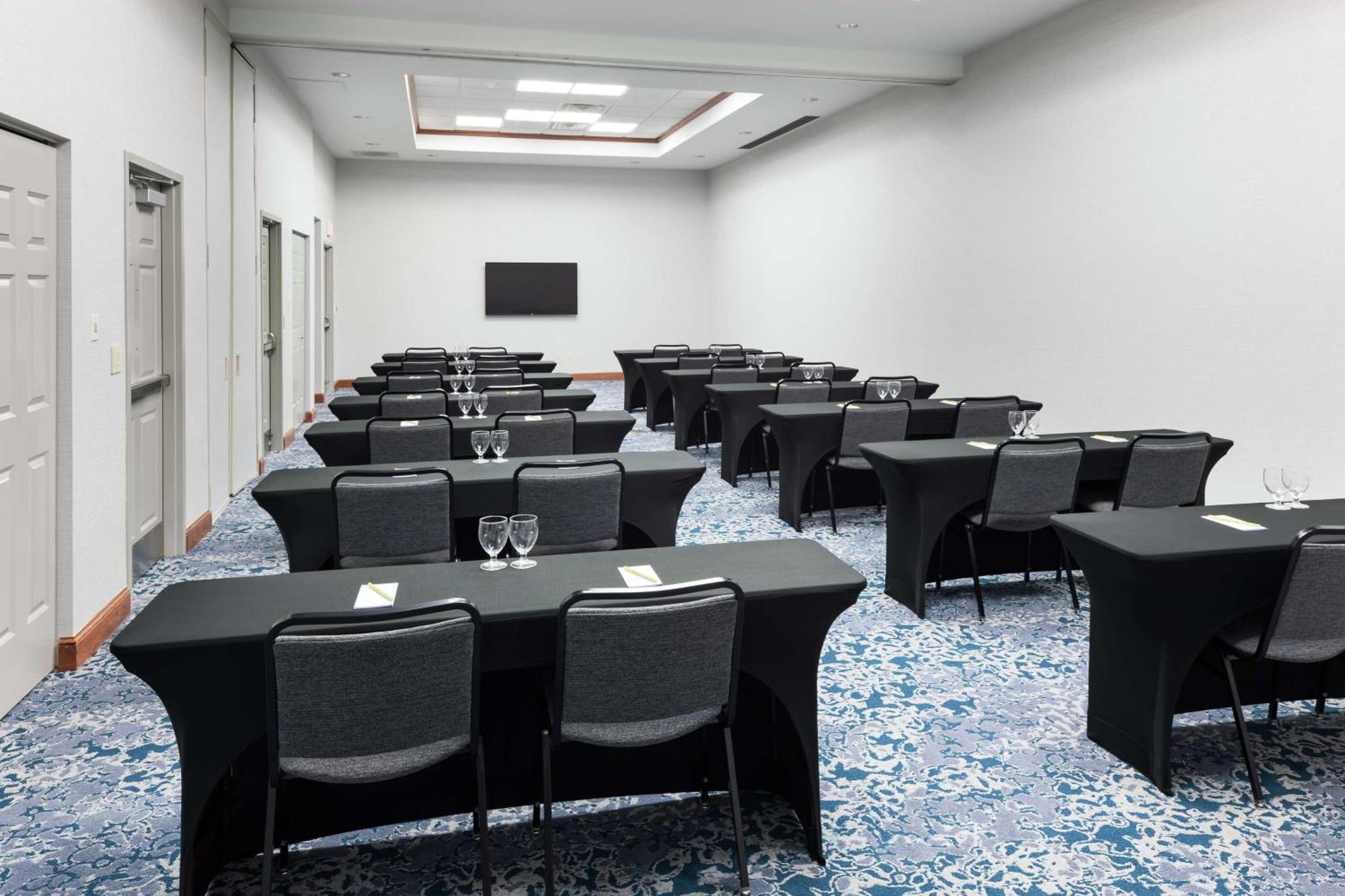 Hilton Garden Inn Lake Forest Mettawa Eksteriør billede