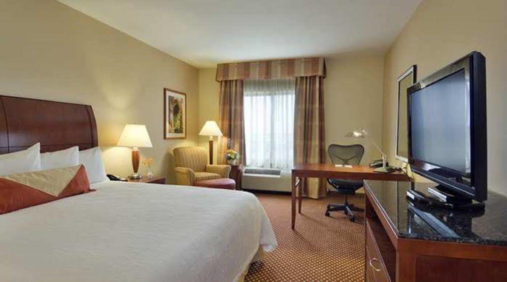 Hilton Garden Inn Lake Forest Mettawa Eksteriør billede