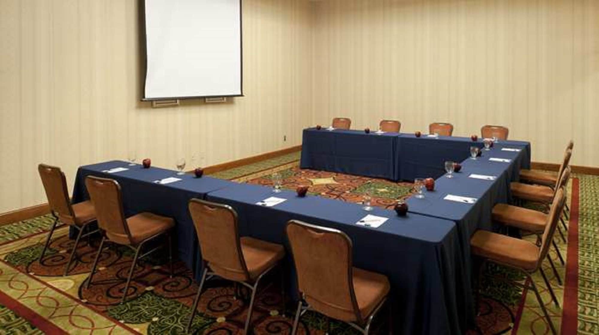 Hilton Garden Inn Lake Forest Mettawa Eksteriør billede