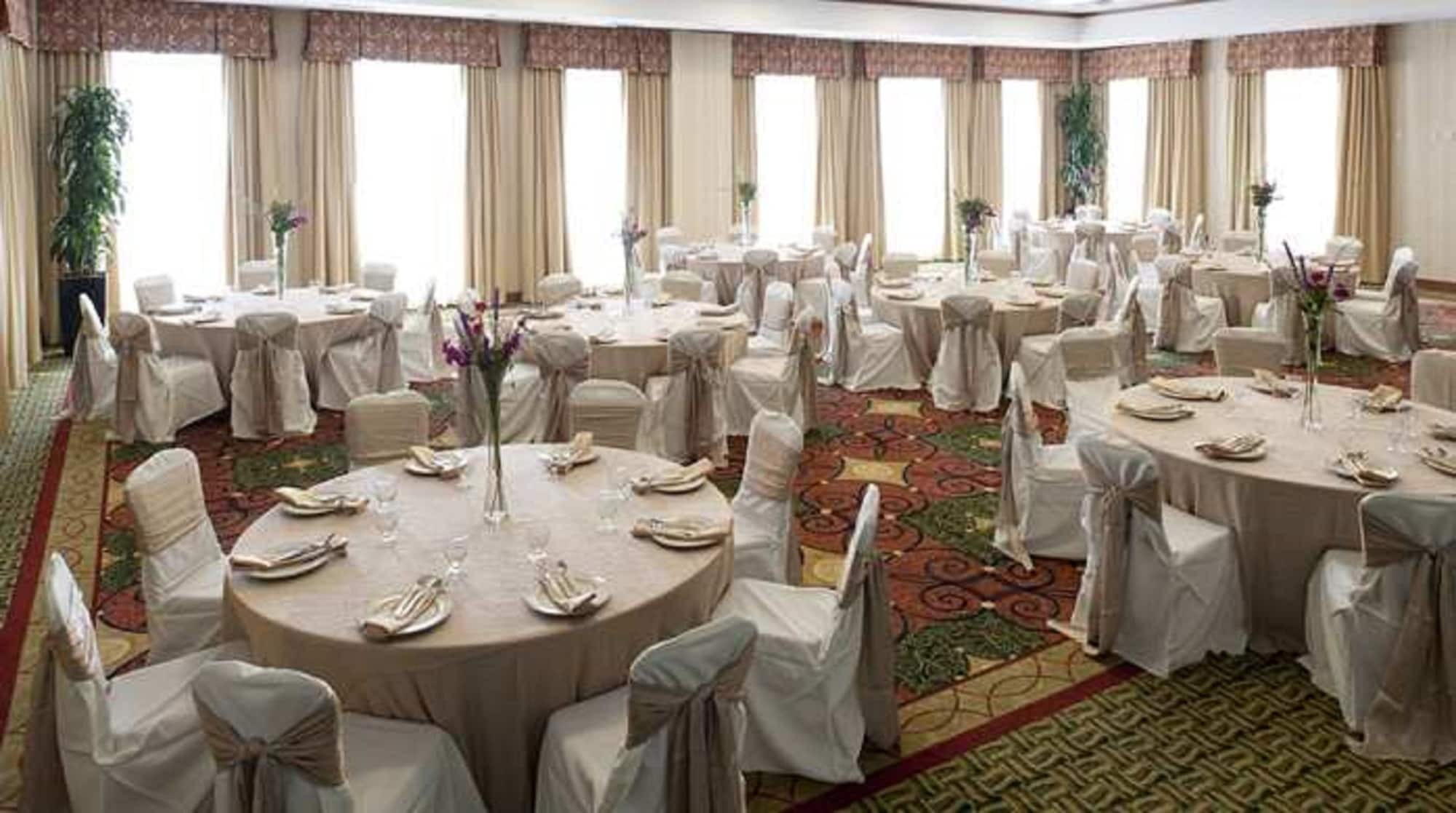 Hilton Garden Inn Lake Forest Mettawa Eksteriør billede
